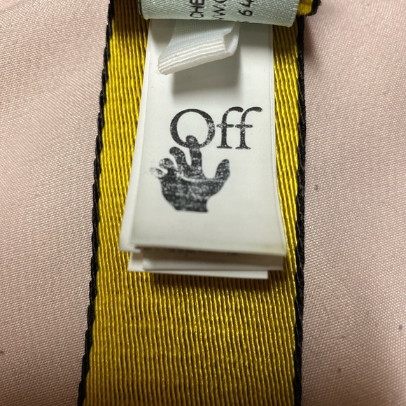 Off white classic industrial belt - Picture 2 of 5
